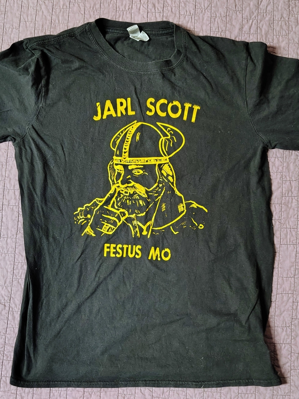​Jarl Scott Festus MO Viking Graphic T Shirt Mens Medium Gildan Softstyle Black